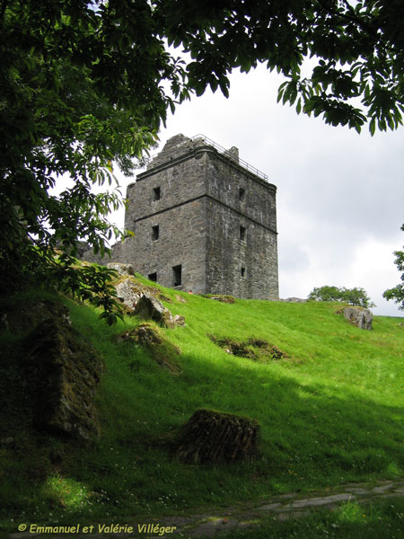 Carnasserie Castle