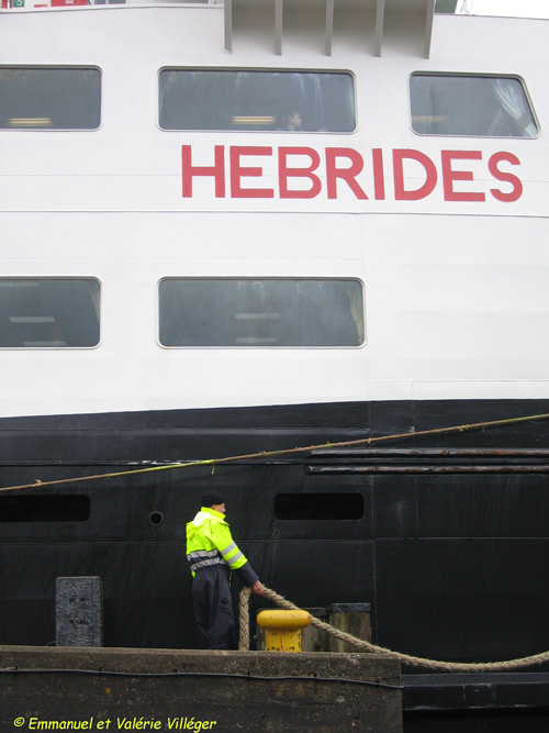 Arrivée du ferry à Tarbert (Harris).