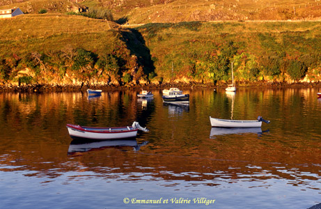 The harbour of Tarbert at sunrise, waiting for the ferry