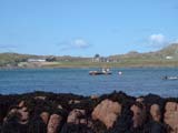 Fionnphort, au loin Iona