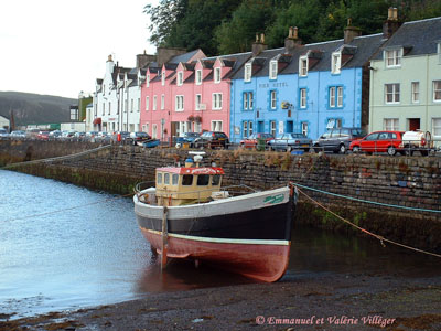 The picturesque houses of Portree's harbour