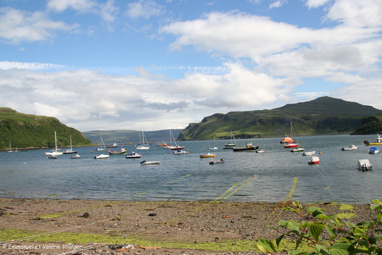 The harbour and Ben Tianavaig.