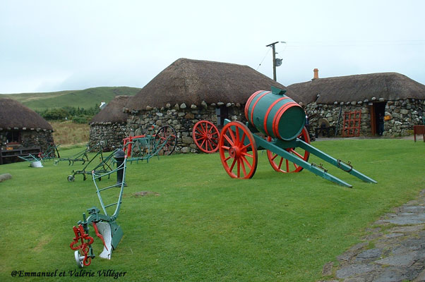 Le musée populaire de Kilmuir présente la vie traditionnelle dans un village de Black houses